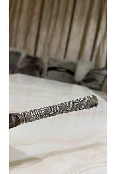 Palaces Silver dinnerware sets (spoons, forks, and knives)