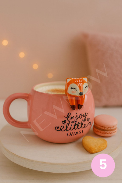 NEWNOW Dream Porcelain Mug – Cute Figure with Lid, Gift Set Compatible, 350 ml Latte & Coffee Cup