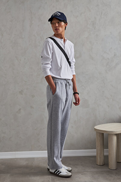 HYMAN Men's Baggy Sweatpants with Front Stitching Detail