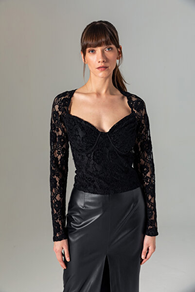 Berr-ın بلوزة دانتيل بأكمام طويلة باللون الأسود