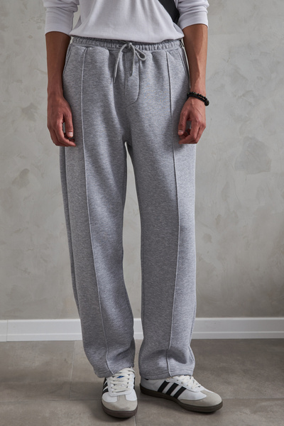HYMAN Men's Baggy Sweatpants with Front Stitching Detail