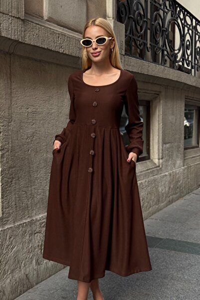 VAGGON Women's Brown Button Detailed Round Neck Pleated Ottoman Dress Vs01649