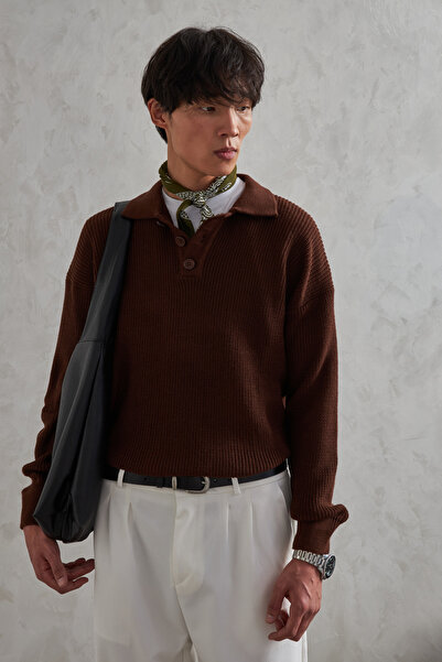 HYMAN Men's Buttoned Collar Oversized Sweater