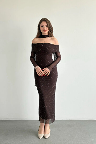 Sorridi Fularlı Madonna Yaka Taşlı Tül Uzun Elbise