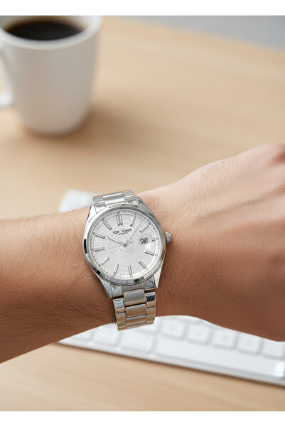 Tom Jones London Men's Watch Luxury & Dynamic Design Tj-10079-4