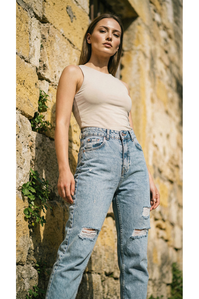 Viola Yüksek Bel Regular Jean Yırtık Detaylı