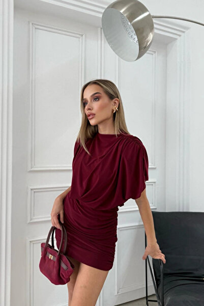 Sorridi Omuzları Vatkalı Drapeli Sandy Mini Elbise