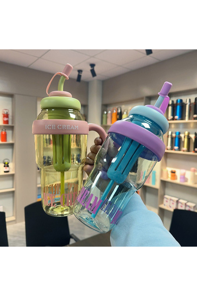 genric Plastic water bottle with a straw, 1200 ml capacity 00119