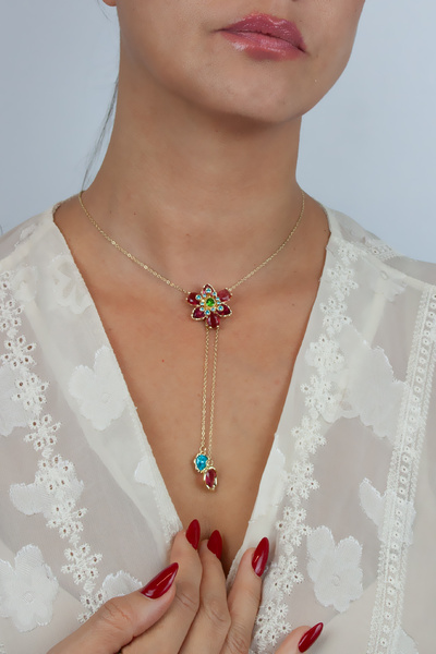 Liveyn Design Kristal Taşlı Çiçek Figür Asansör Çelik Kolye