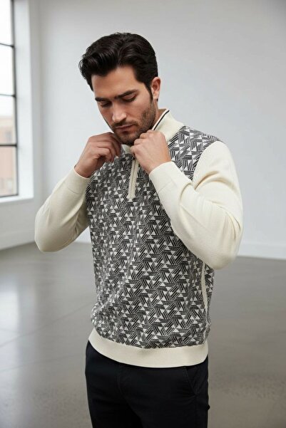 Sarar Interview Half Turtleneck Zippered Geometric Pattern Gray Ecru Knitwear Sweater