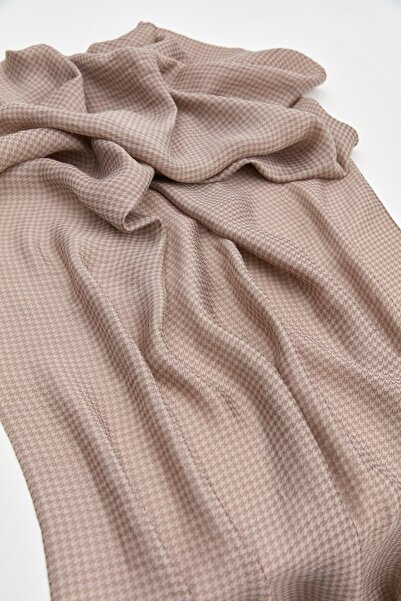 Nihan Tuğba Kazayağı Desen Şal Vizon