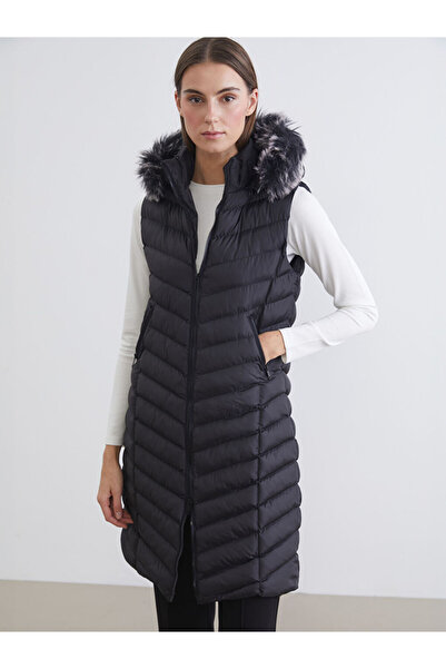 LC Waikiki Black Fur Hooded Women's Puffer Vest