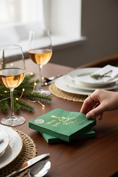 Cadde Süs Green New Year's Napkin Happy New Year Themed Napkin
