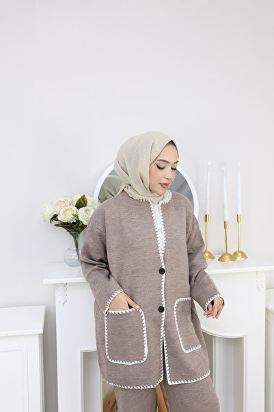 sorisso Embroidered Knitwear Set