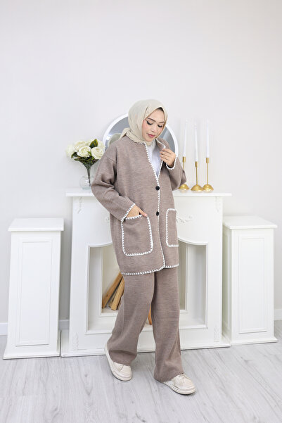 sorisso Embroidered Knitwear Set