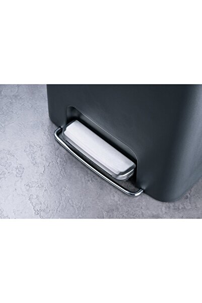 FACKELMANN Trash can, SEATTLE, 45L, with pedal, for kitchen or commercial spaces