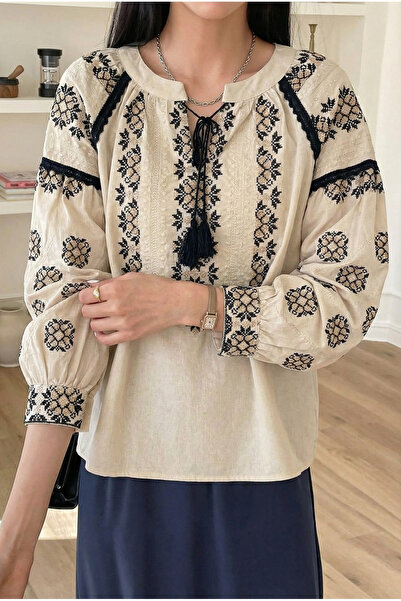 FEMELLE Women's Beige Tassel Embroidered Balloon Sleeve Cotton Blouse