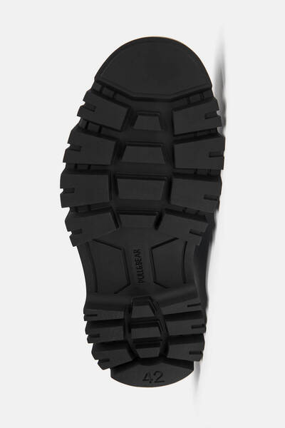 Pull & Bear Bağcıklı astarlı bot