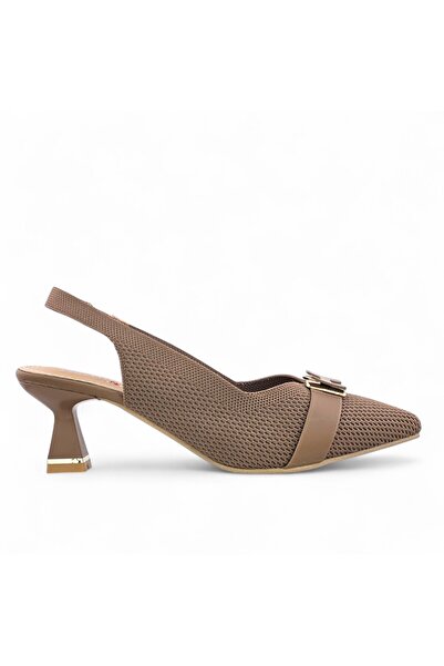 Sunrise Texture Ankle strap pointed closed toe block heel