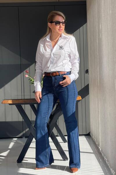 MİSLİNA BUTİK Taş Detay İspanyol Paça Lacivert Jean