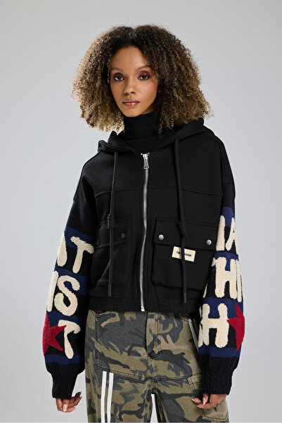 tw3 Jachetă de damă cu mâneci tricotate, cu detaliu căptușit în interior, design K cu glugă