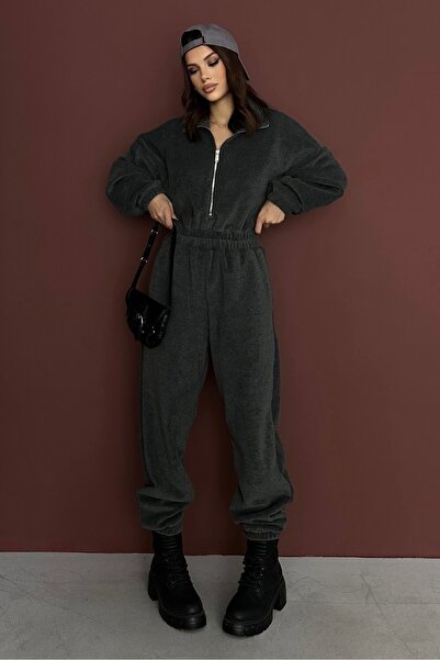 New Now Vi̇ka Zippered Fleece Jumpsuit
