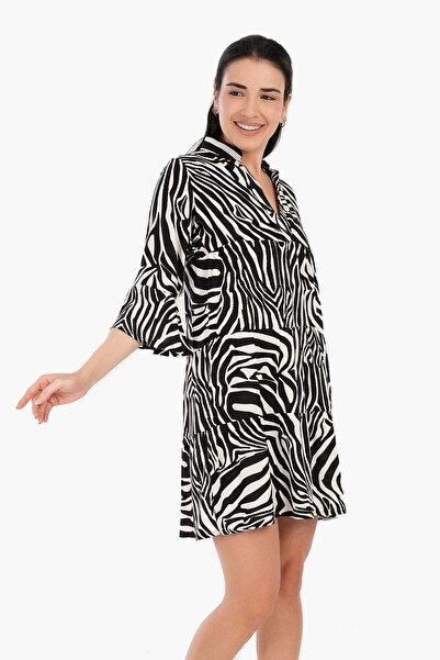 CARINA قميص نوم قصير بطبعة