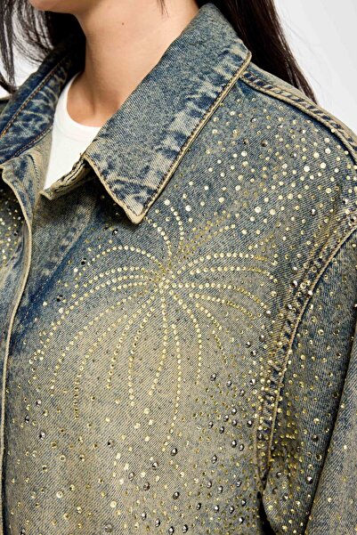 its basic Women's T.Kot Color T-4W5-11 Oversized Shiny Stone Special Design Denim Jacket Shirt