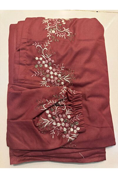 Moon شرشف صلاه مطرز بتشكيله جذابه والوان هادئه