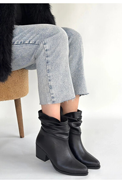 hibiscus Lukana Black Leather Heeled Bellows Boots