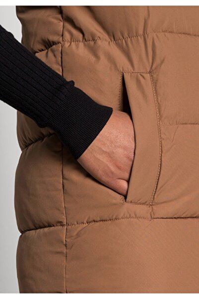 Noisy May Quilted vest with high collar and pockets Nmdalcon, Brown, S