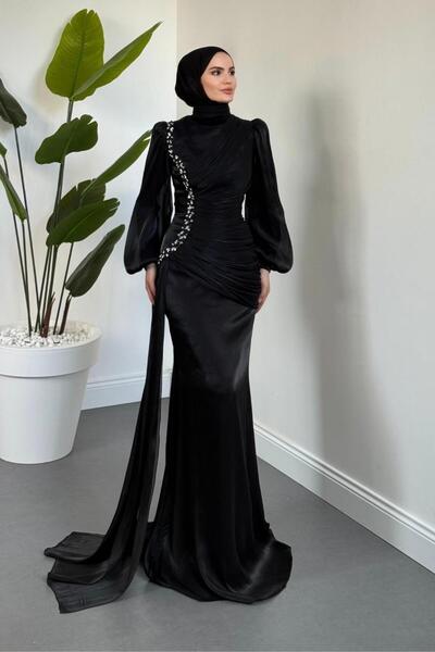 MERVEN AKYÜZ Ansel Yandan Taşlı Drapeli Janjan Abiye Siyah
