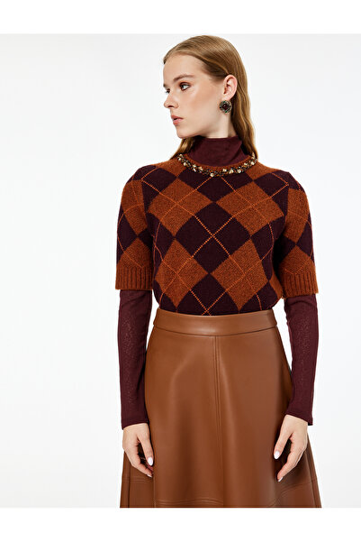 Koton X Melis Ağazat - Short Sleeve Crew Neck Stone Diamond Pattern Knit Sweater