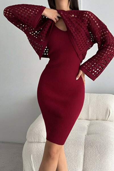 buğrahayalin Women's Perforated Sweater Suspender Dress Knitwear Fabric Two-Piece Set - Burgundy