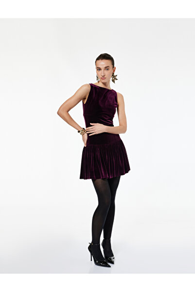 Koton guler rotund Rochie mini confortabilă, fără mâneci, cu croială pliuri