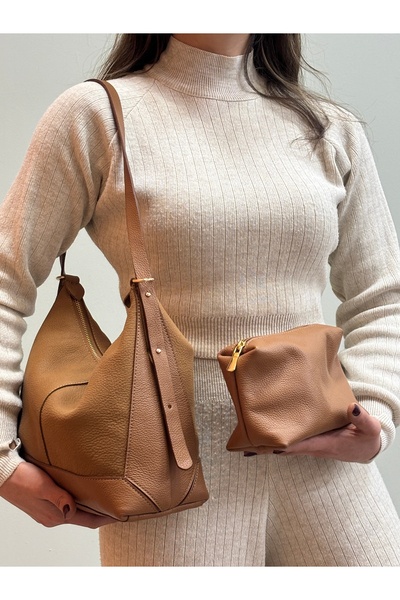 MaVaux Moka 100% Genuine Leather Stylish Detailed Shoulder Bag