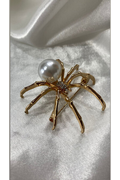 Mina Örümcek tasarımlı incili broş