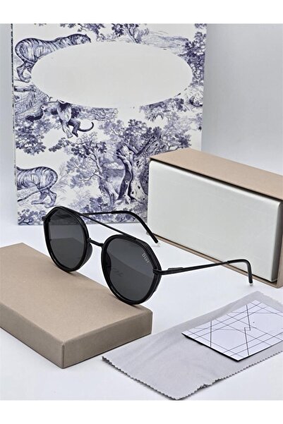 Generic Sunglasses with case, card, bag and cleaning cloth, all in black.