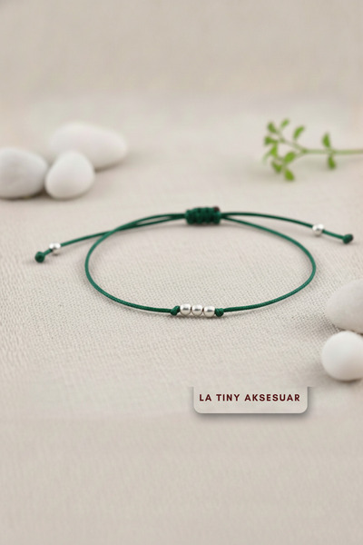 LA TINY AKSESUAR سوار نسائي، سوار خرز فضي اللون، سوار خيطي بسيط قابل للتعديل ...