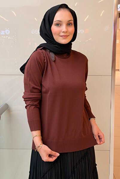 Ghisa Knitwear Tunic with Bow and Stone on the Collar