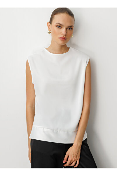 Mizalle Bisiklet Yaka Düz Ekru Kadın Bluz M1MZ1030100058
