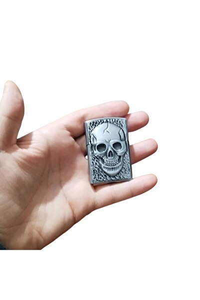hiçdurmaal Kuru Kafa Desenli Metal Gazlı Çakmak 1 Adet