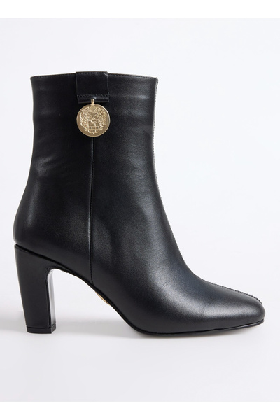 Vince Camuto Siyah Deri Kadın Topuklu Bot