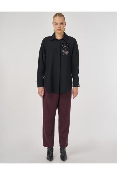 Kayra Stylish Tunic with Embroidery Detail Black