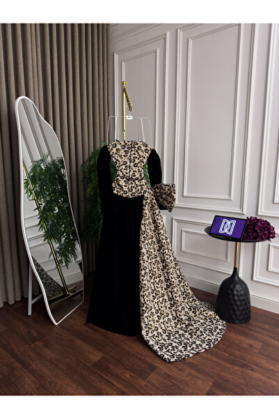 Generic Dior Beirut Dress - Luxurious Leopard Print Jacquard Wool - Dramatic Flared Design That Steals the Show