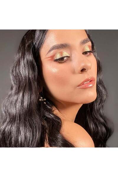 MOİRA Diamond Daze Liquid Shadow (004, I Mean)