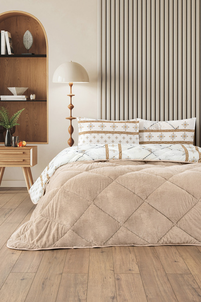 Formeya Veluna King Size Luxury Wellsoft Quilt Double-Sided - Quilt Set with 2 Pillowcases 215X235 cm