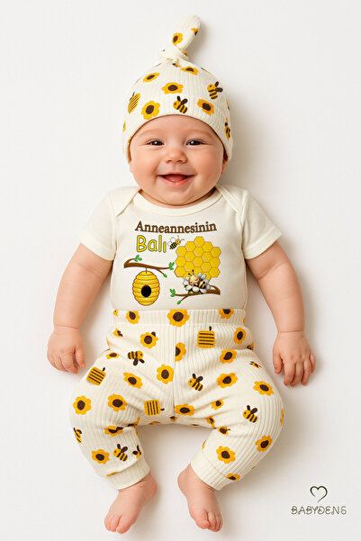 BABYDEN'S 3-Piece Newborn Set “Grandma's Honey” Print Short Sleeve Bodysuit Bee Flower Pattern Ribbed Pants Beanie