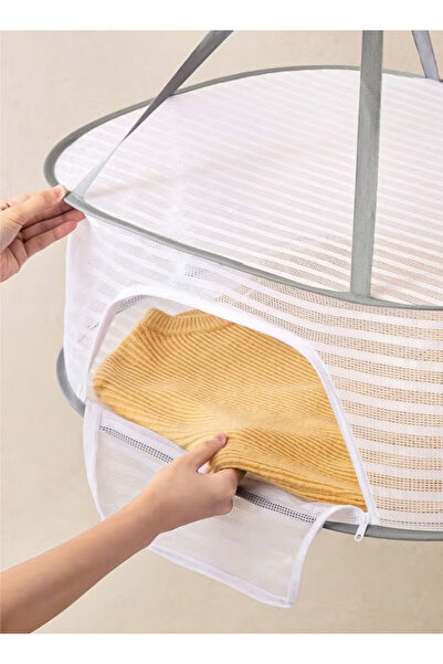 Generic Foldable Hanging Laundry Net Large Capacity Clothes Drying Basket with Zipper
