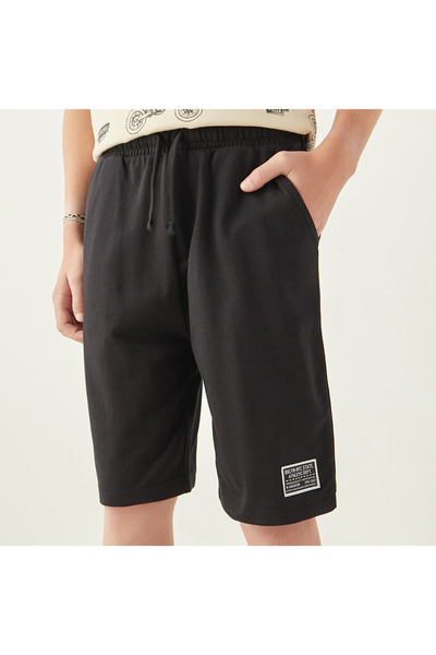 Juniors Applique Detail Shorts with Drawstring Closure and Pockets